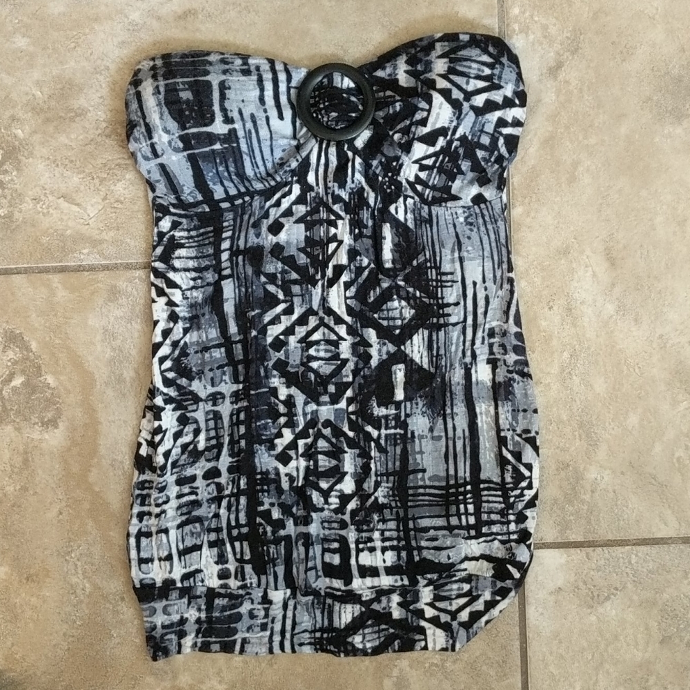 Rue 21 strapless shirt